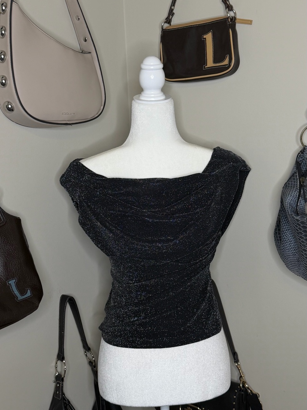 VTG Xscape by Lawrence Kurtz - Black/Silver Shimmery Off Shoulder Top - Size S
